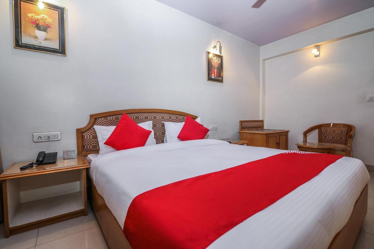 Oyo 15359 Hotel Kachandeep 자이푸르 외부 사진